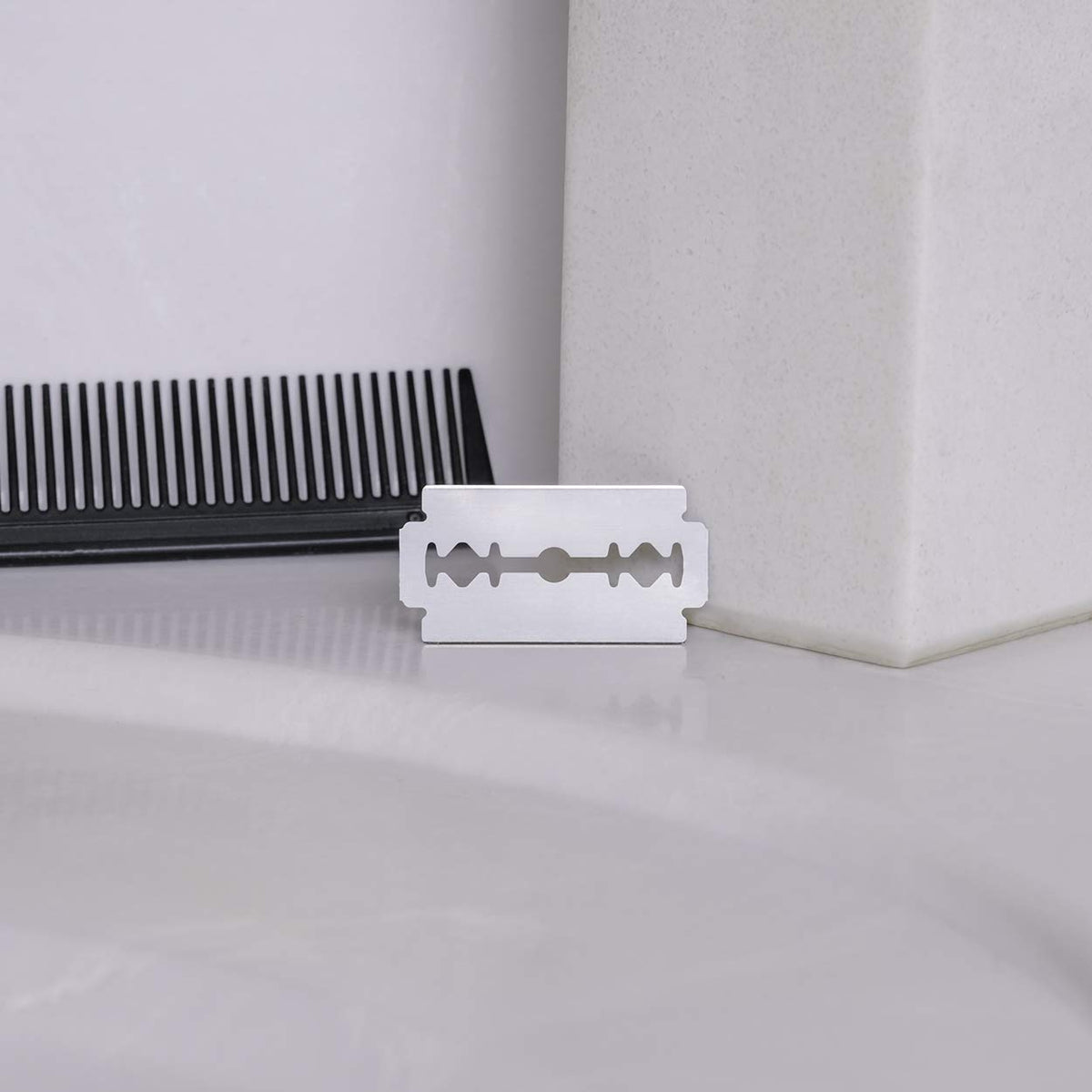 Double Edge Safety Razor Blades, 5 Count U162799